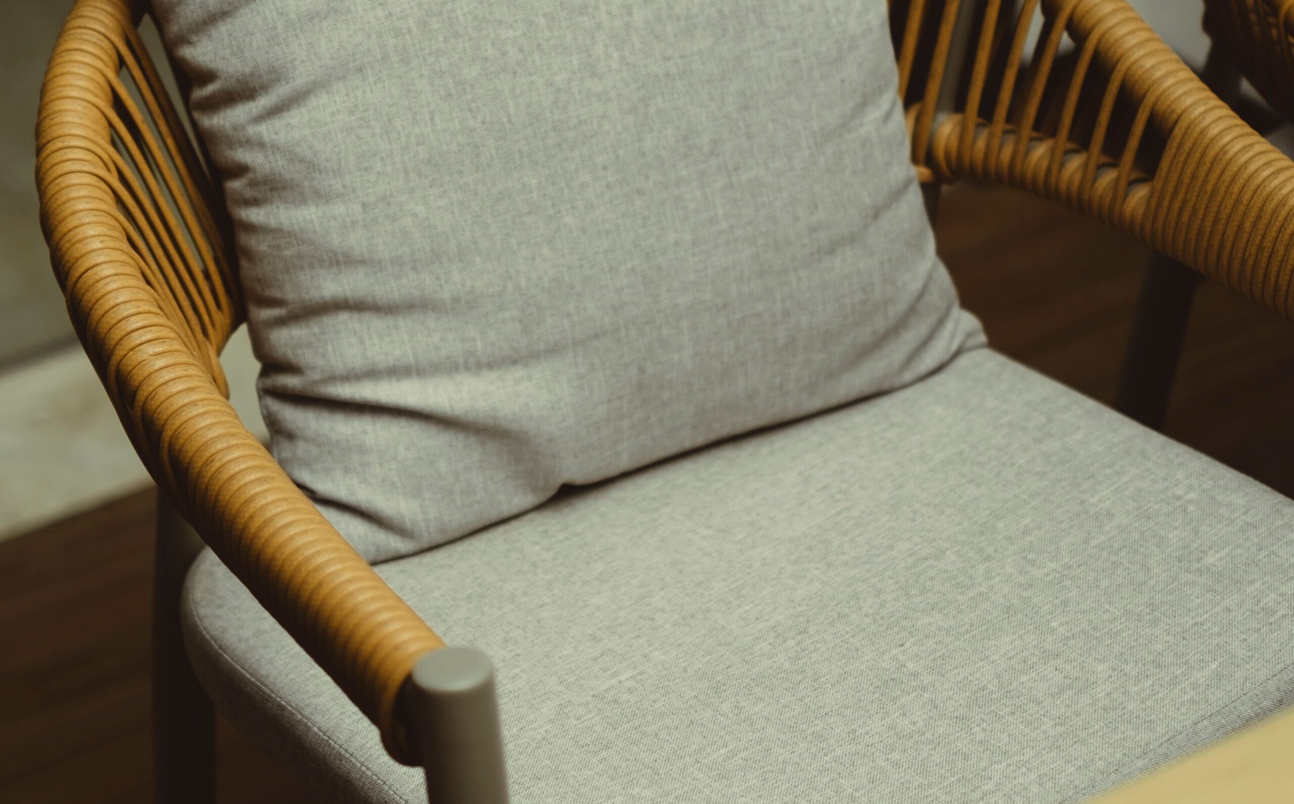 cushion-1.jpg