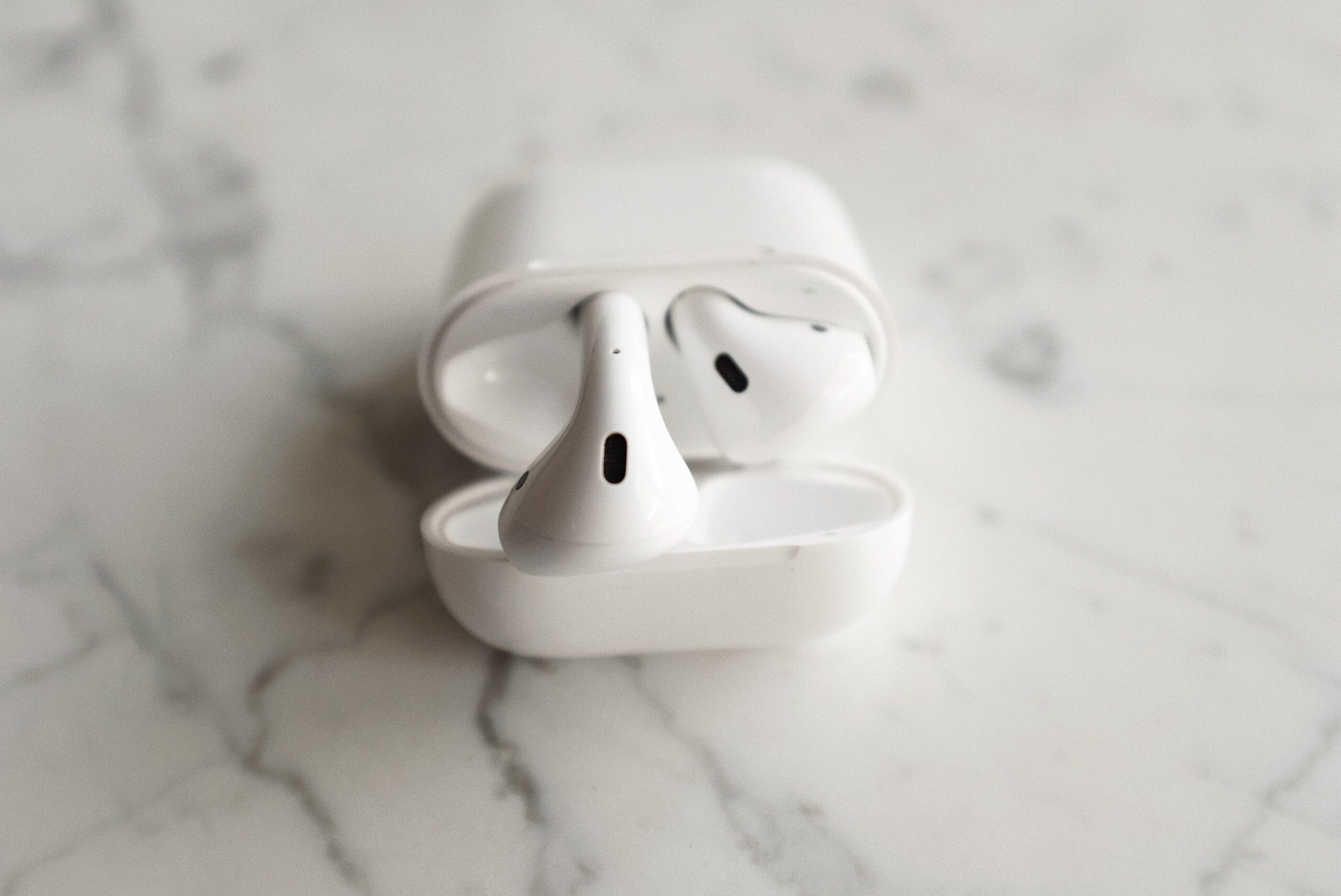 earbuds-3.jpg