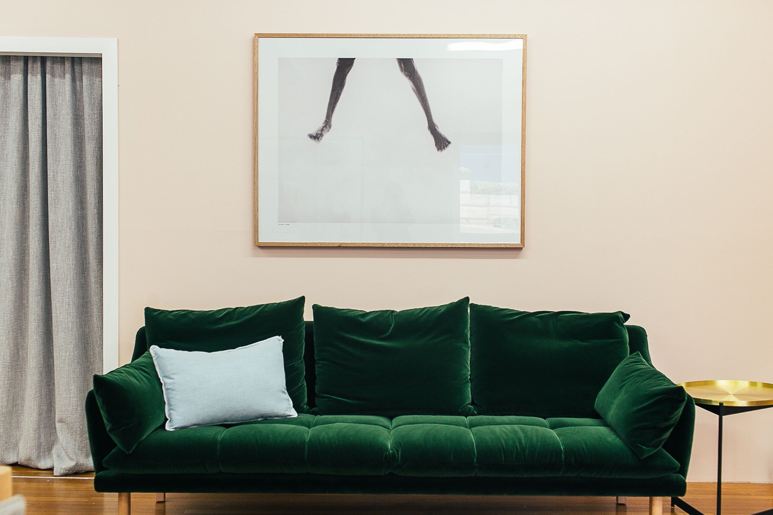 sofa-2.jpg