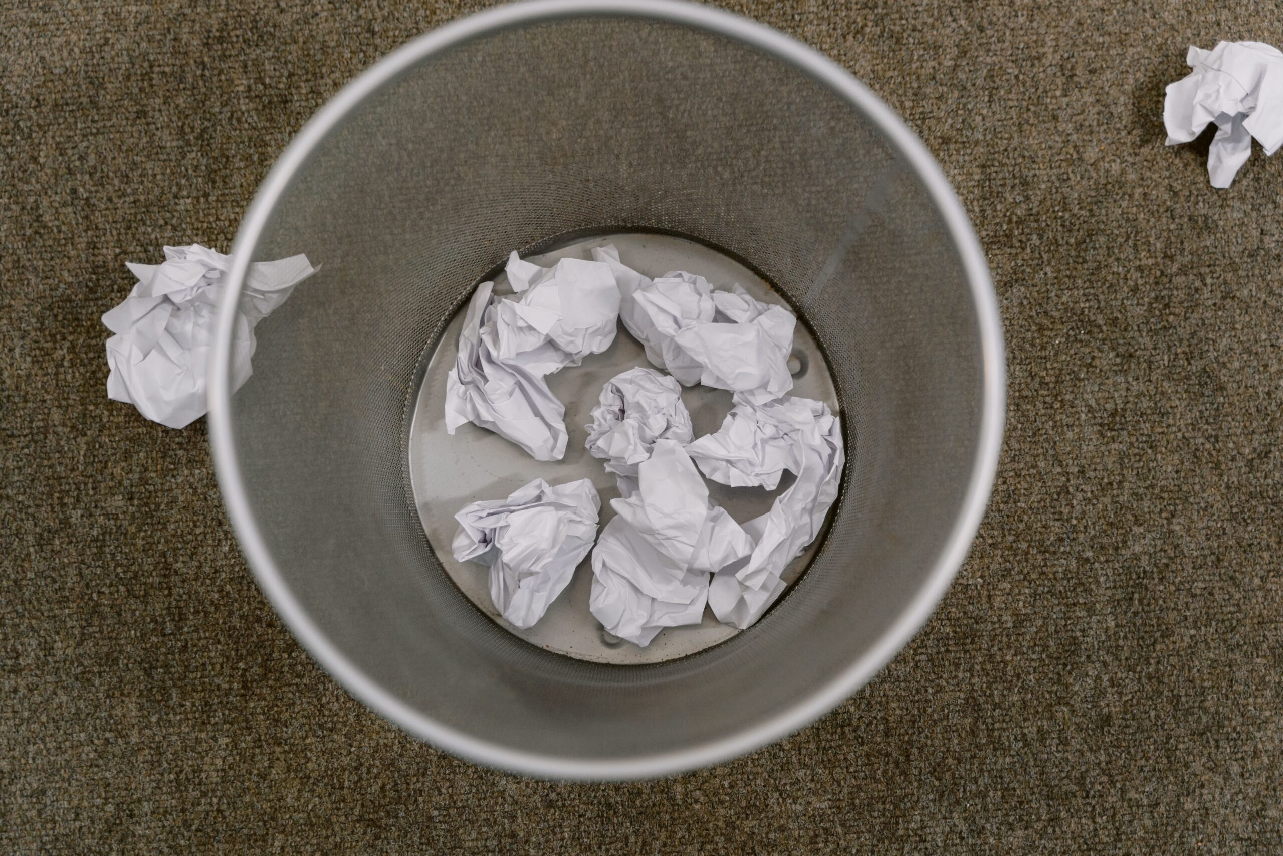 trashcan-1.jpg
