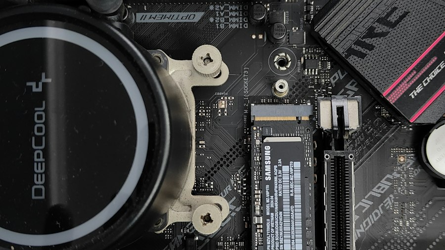 Acer Predator GM6 内蔵SSDの紹介イメージ